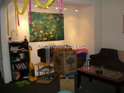 Allston Apartment for rent 4 Bedrooms 1 Bath Boston - $2,900