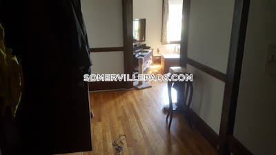 Somerville 2.5 Bed 1 Bath SOMERVILLE  Spring Hill - $2,800