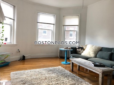 Brookline 4 Beds 2 Bath North Brookline  North Brookline - $6,300