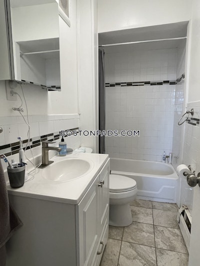 Mission Hill 4 Beds 1 Bath Boston - $4,000