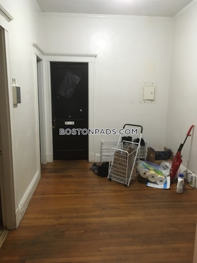 Malden 1 Bed 1 Bath MALDEN $1,800 - $2,000