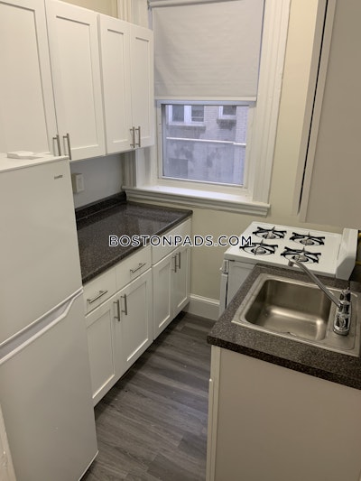 Allston 2 Beds 1 Bath Boston - $2,900