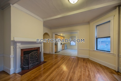 Brookline 4 Bed 2 Bath BROOKLINE- BOSTON UNIVERSITY $5,600  Boston University - $4,800