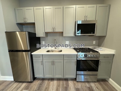 Revere Modern 1 bed 1 bath available NOW on North Shore Rd in Revere! - $2,300