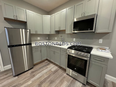 Revere 1 Bed 1 Bath - $2,300