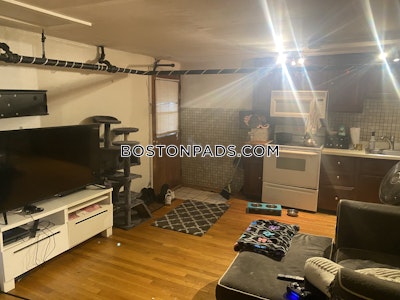 Mission Hill 1 Bed, 1 Bath Unit Boston - $1,950