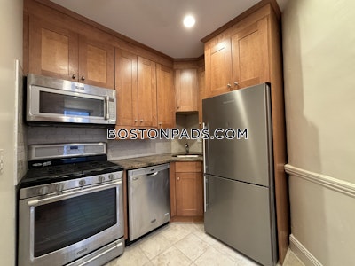 Allston/brighton Border 2 Bed 1 Bath BOSTON Boston - $2,995 50% Fee