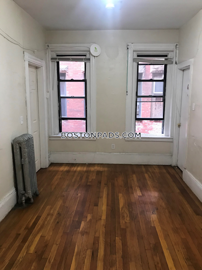 Northeastern/symphony 2 Bed 1 Bath BOSTON Boston - $3,100