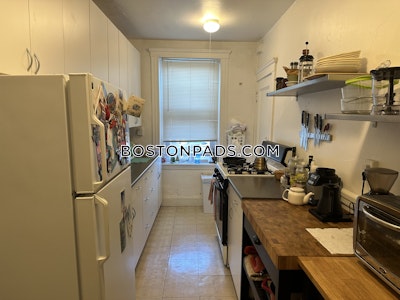 Brookline Apartment for rent 1 Bedroom 1 Bath  Coolidge Corner - $2,600