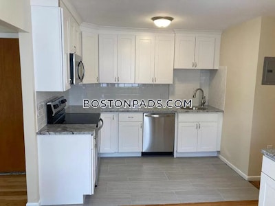 Roslindale Apartment for rent 2 Bedrooms 1 Bath Boston - $2,700