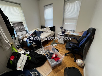 Mission Hill 4 Beds 1 Bath Boston - $5,400