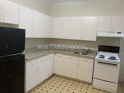 Brookline Apartment for rent 1 Bedroom 1 Bath  Washington Square - $2,375